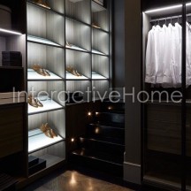 Подсветка гардеробной комнаты